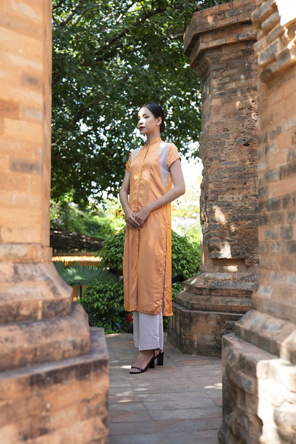 Modern Ao dai (Thai Tuan – Nhi Thuy Collection)