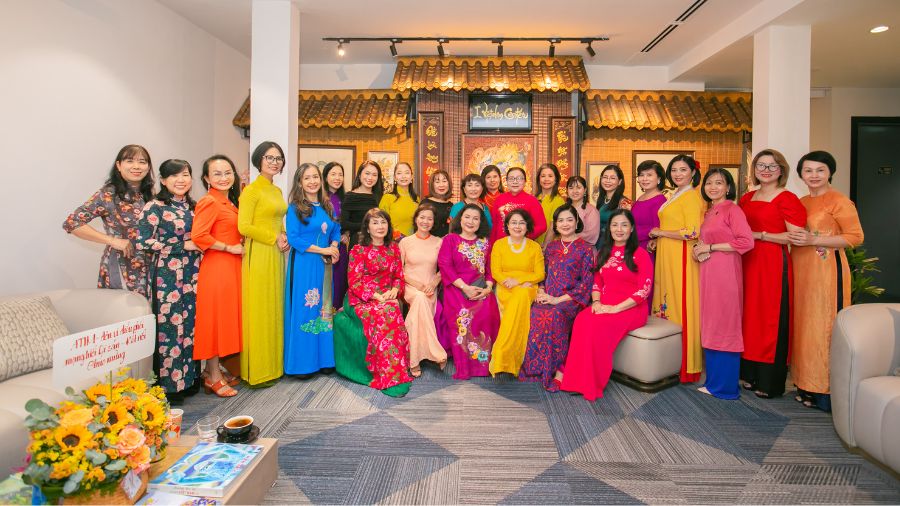 Bai-viet-ao-dai-chung-tay-lan-toa-tinh-yeu-ao-dai-den-moi-nguoi-3